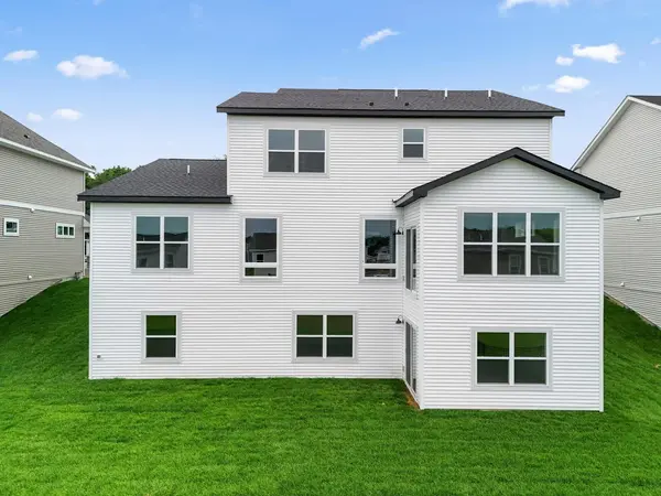 914 Big Woods DR, Delano, MN 55328
