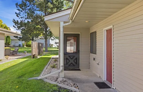 545 Graham ST SW, Hutchinson, MN 55350
