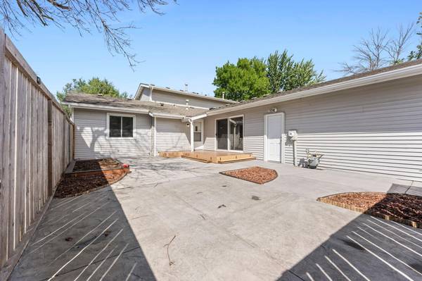 7782 Dunmore RD, Woodbury, MN 55125