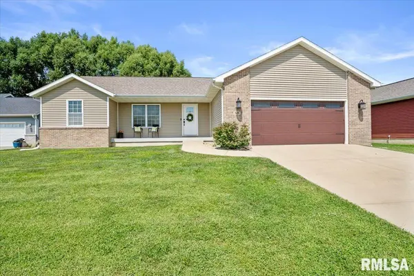 509 HARRISON DR, Mechanicsburg, IL 62545