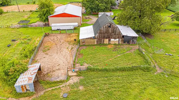 7789 N WILDLIFE DR, Hopedale, IL 61747