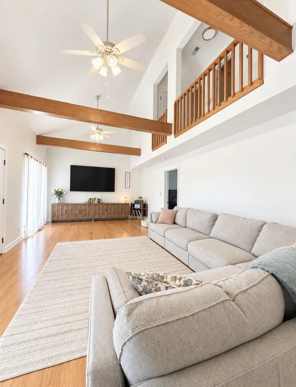 230 Woodruff Rd, Adams, TN 37010