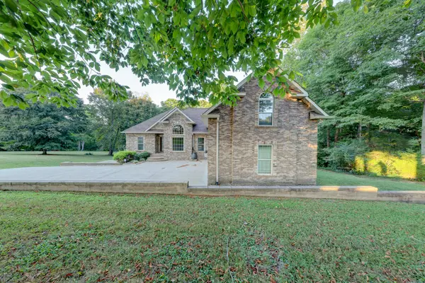 1657 Gratton Road, Clarksville, TN 37043