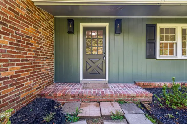 123 Cedar Hill Dr, Waverly, TN 37185