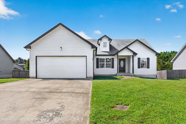 1402 Scrub Oak Drive, Clarksville, TN 37042