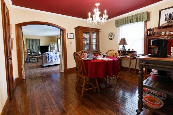 118 Rowland St, Camden, TN 38320