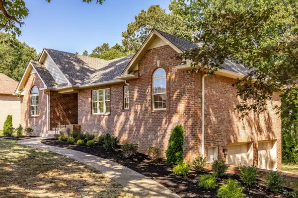 3005 Lana Ln, Greenbrier, TN 37073