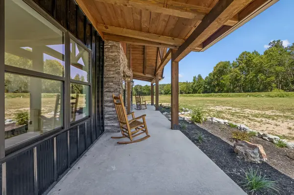 2961 Lick Creek Road, Linden, TN 37096