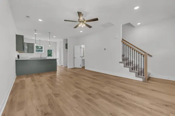 42 Dixon Dr, Clarksville, TN 37040