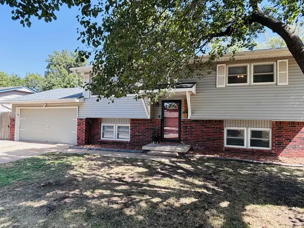 3214 S McComas, Wichita, KS 67217