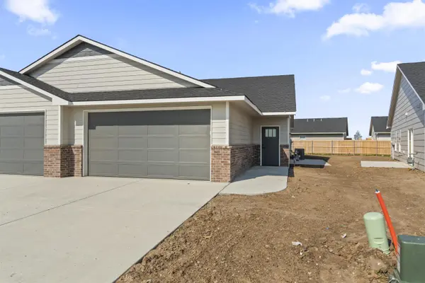2795 S Cedar Crest, Wichita, KS 67215