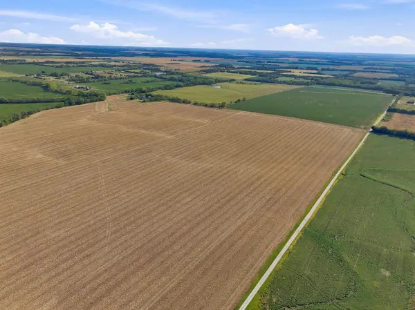 Lot 1 E Prairie Creek Estates, Valley Center, KS 67147