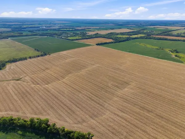 Lot 1 E Prairie Creek Estates, Valley Center, KS 67147