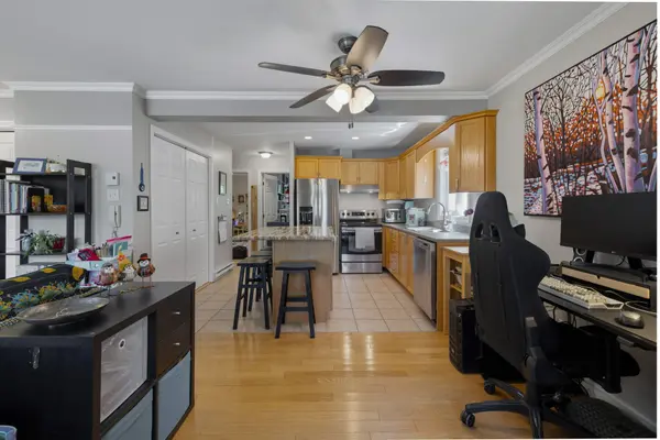 225 Oak ST #2104, Gananoque, ON K7G 2R5