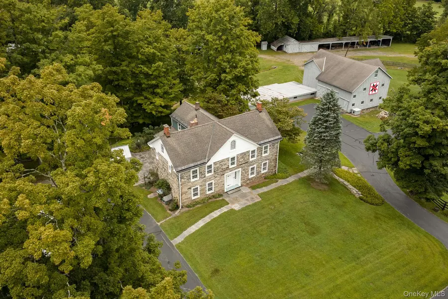 203 Samsonville RD, Kerhonkson, NY 12446