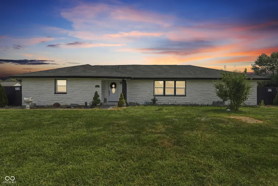 2915 N Mitthoefer RD, Indianapolis, IN 46229