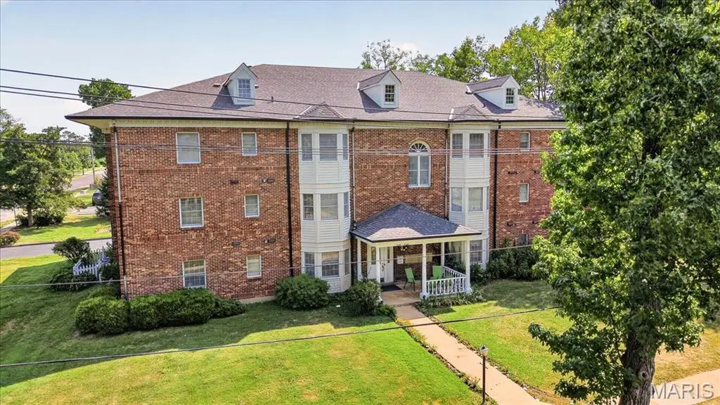 336 N Harrison AVE, St Louis, MO 63122
