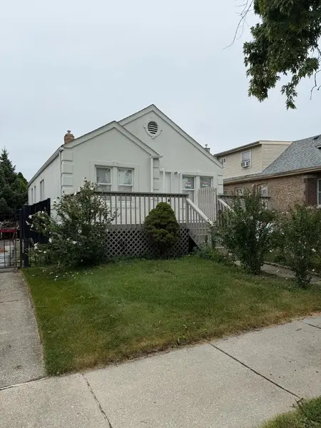 12239 Gregory ST, Blue Island, IL 60406