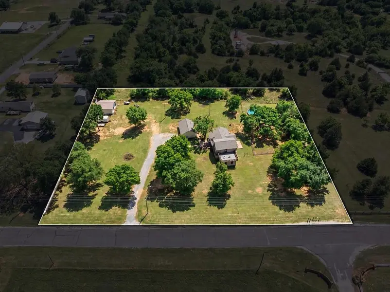 14940 E County Road 1520, Lindsay, OK 73052