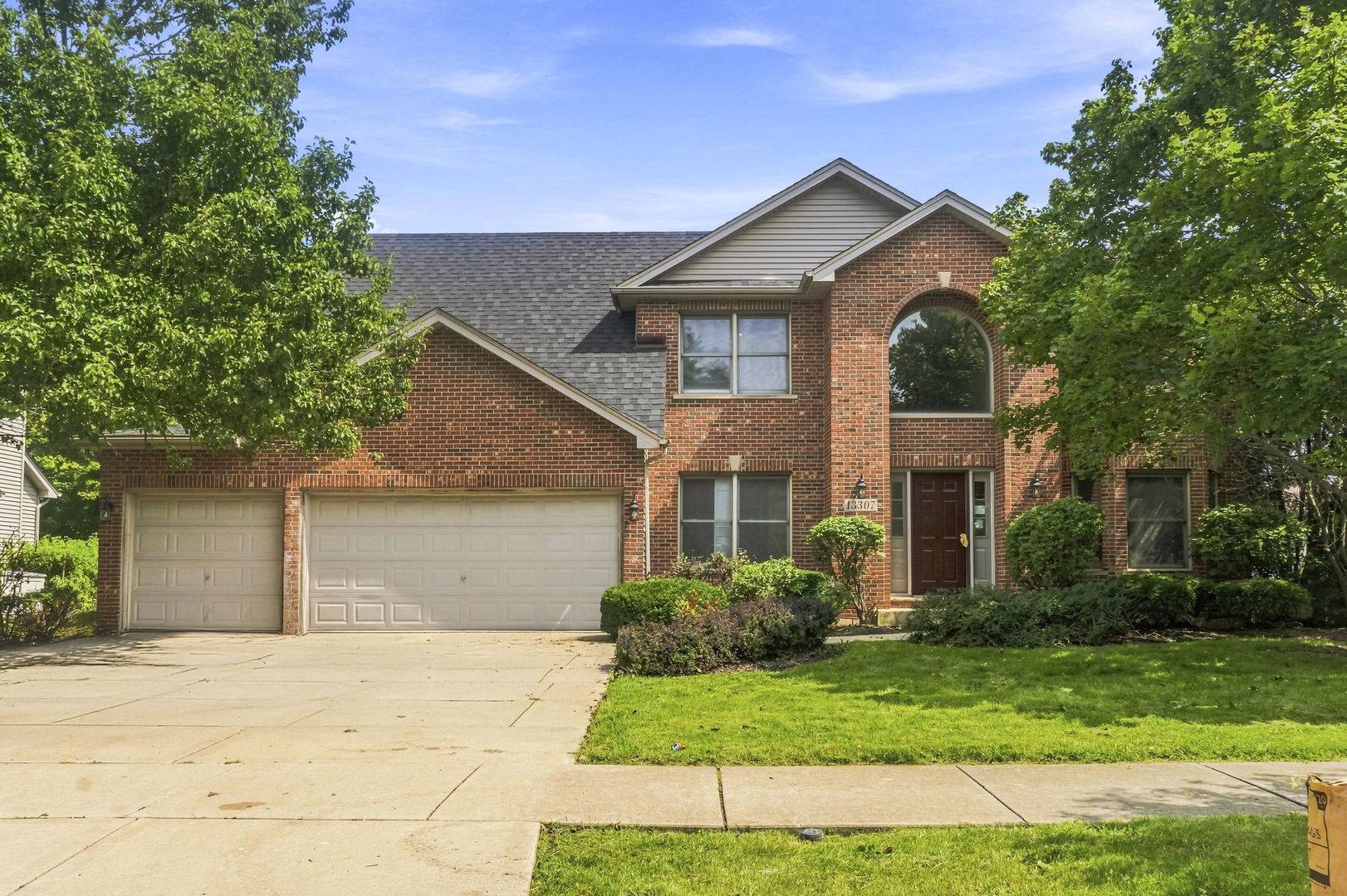 13307 Millbank DR, Plainfield, IL 60585
