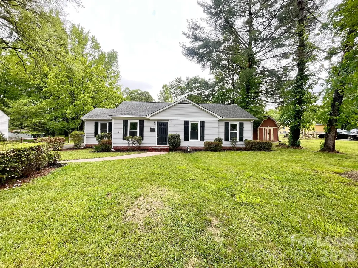 6525 Mcbride ST, Charlotte, NC 28215