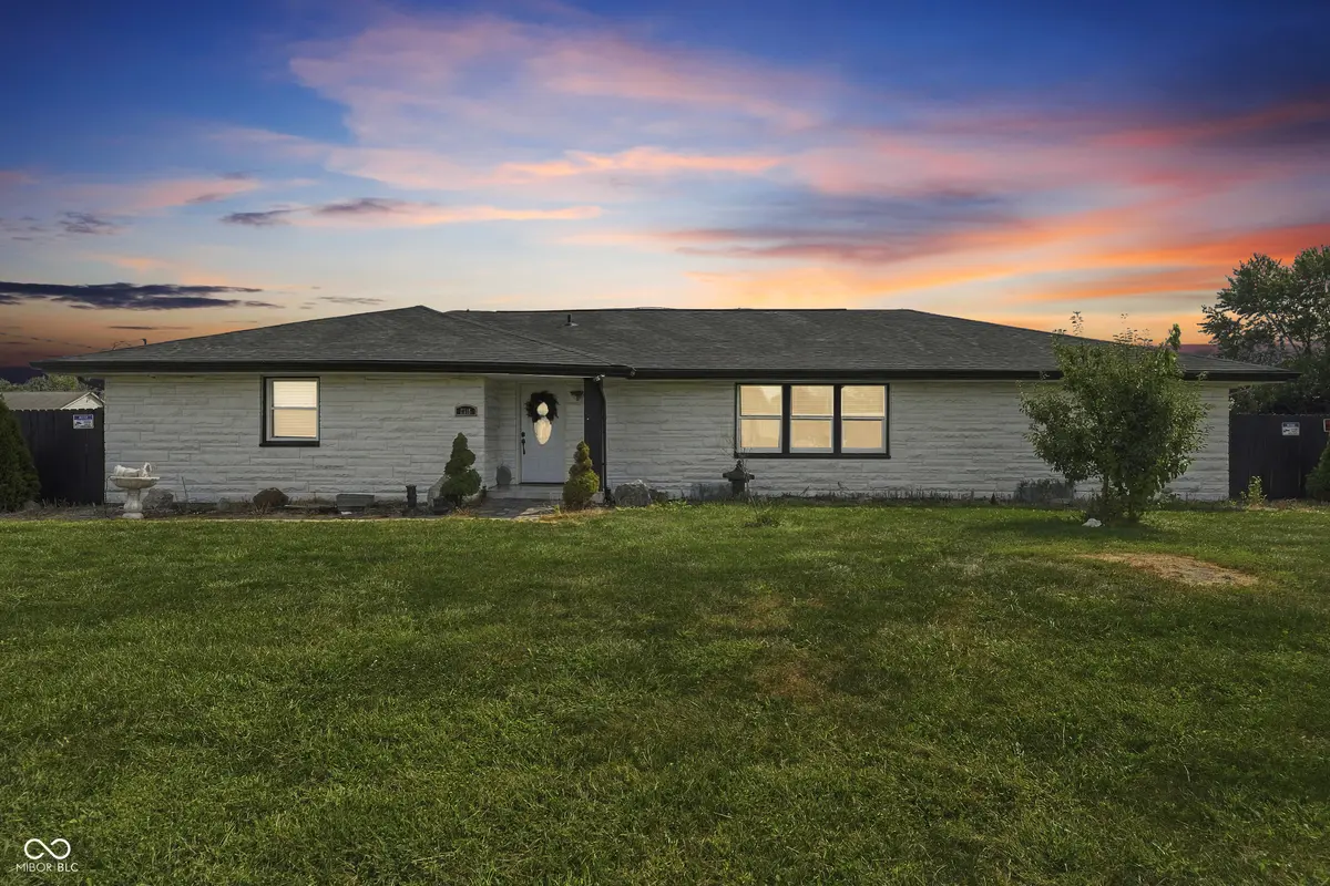 2915 N Mitthoefer RD, Indianapolis, IN 46229
