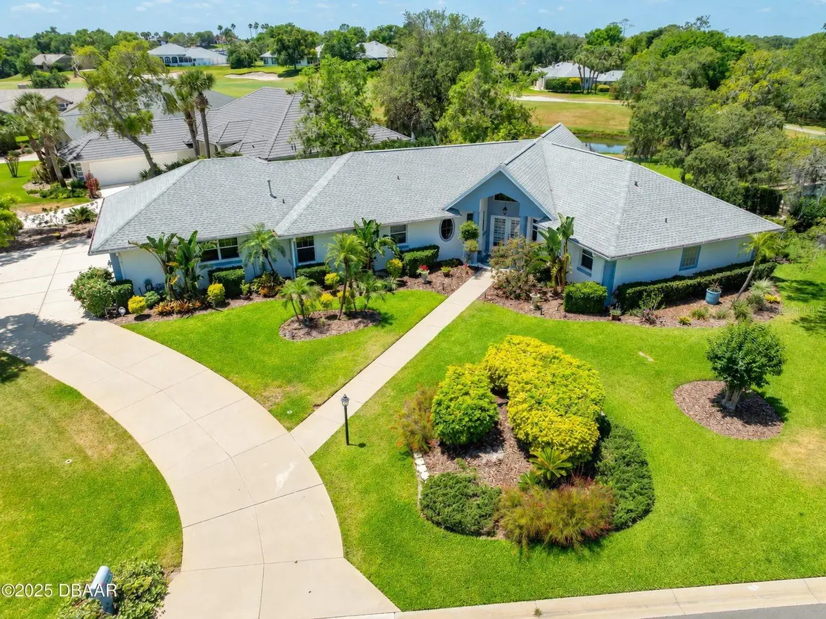 203 PRESTWICK DR, New Smyrna Beach, FL 32168