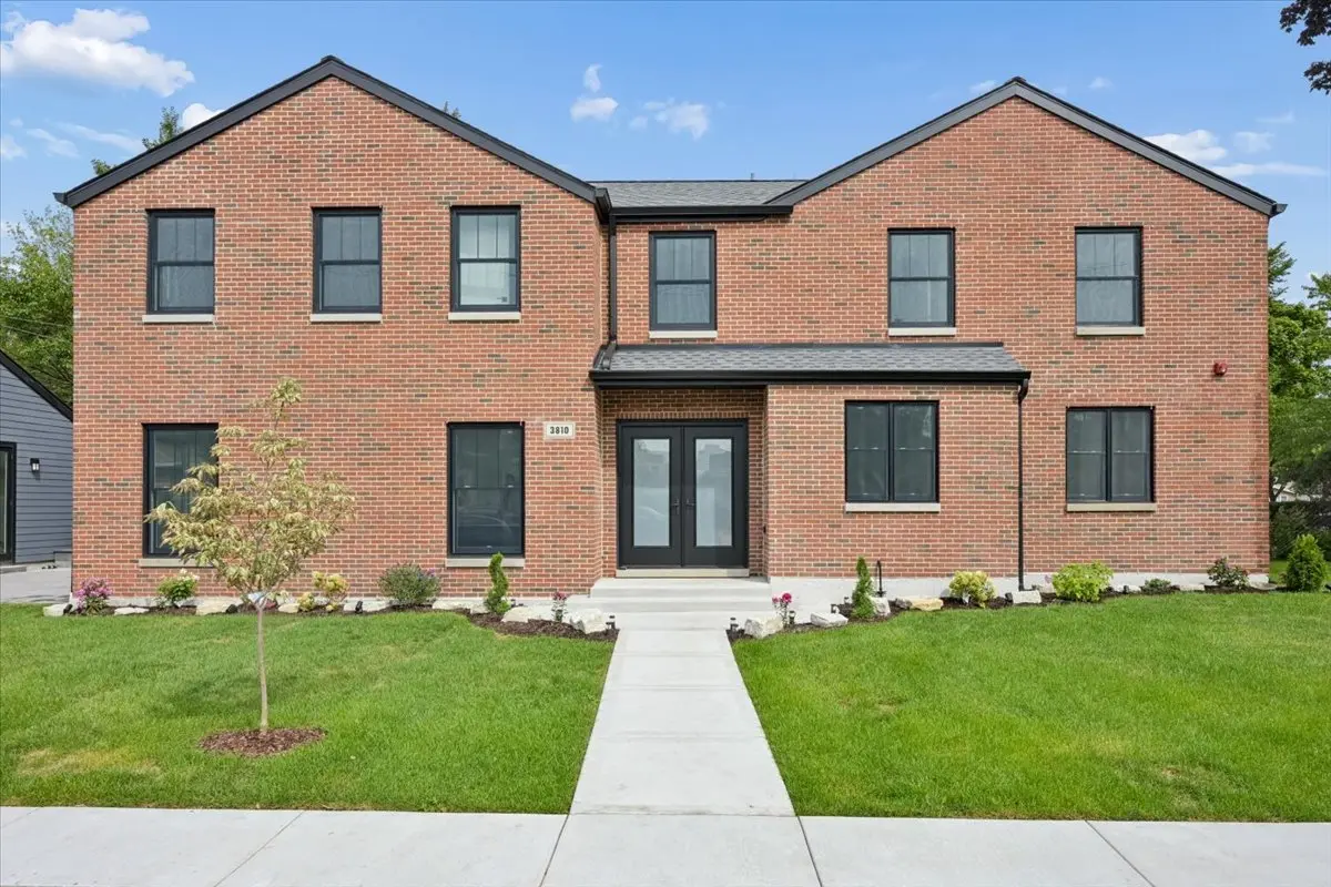 3810 W North Shore AVE, Lincolnwood, IL 60712