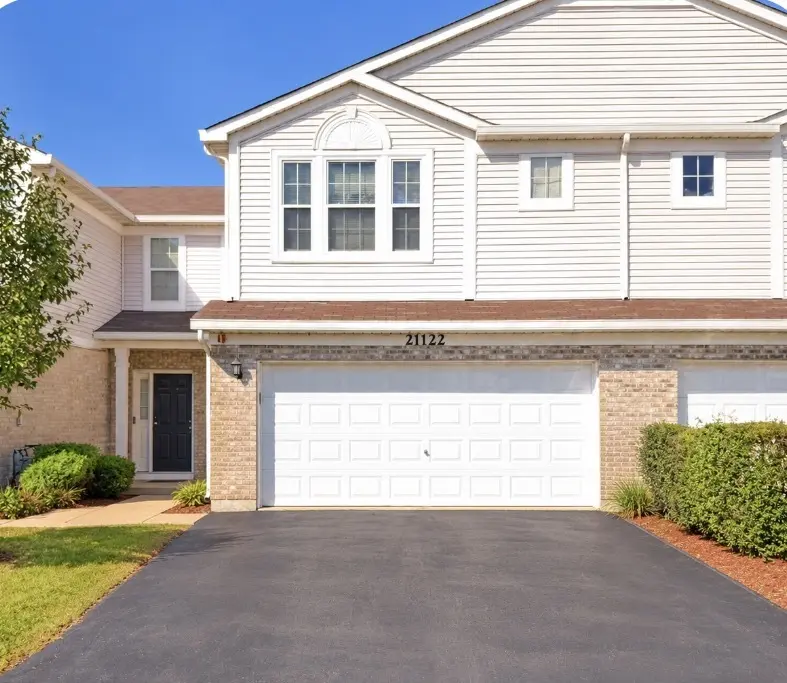 21122 Gray Hawk DR, Matteson, IL 60443
