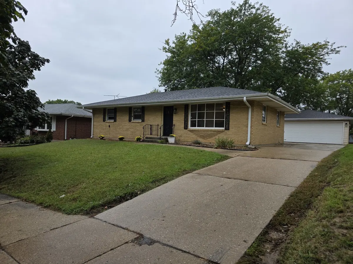 2905 Concordia DR, Rockford, IL 61109