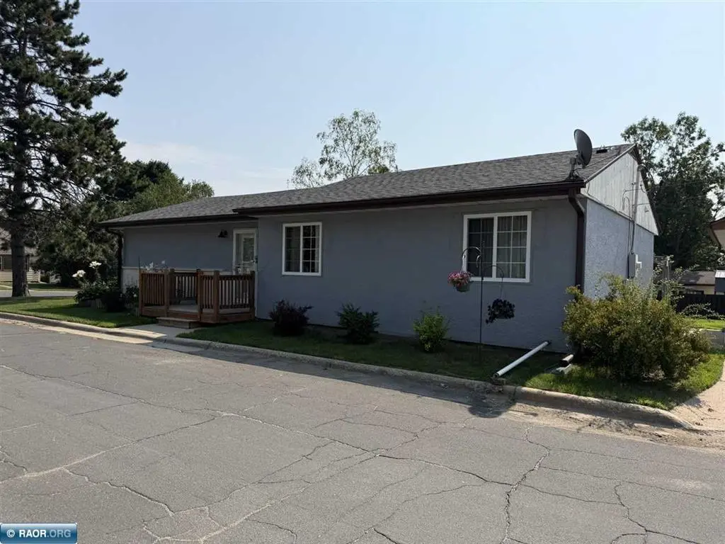 511 Indiana AVE W, Gilbert, MN 55741