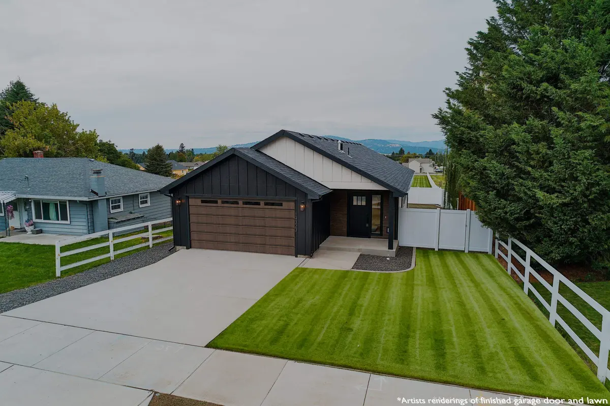 19323 E 4th Ave, Greenacres, WA 99016