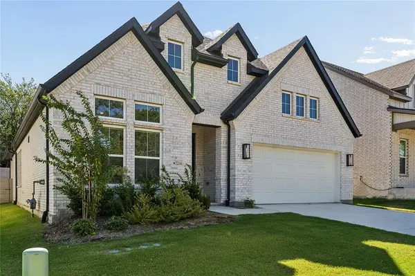 2216 Lakelet Drive, Mckinney, TX 75071