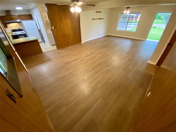260 Bradford DR, Beaumont, TX 77707