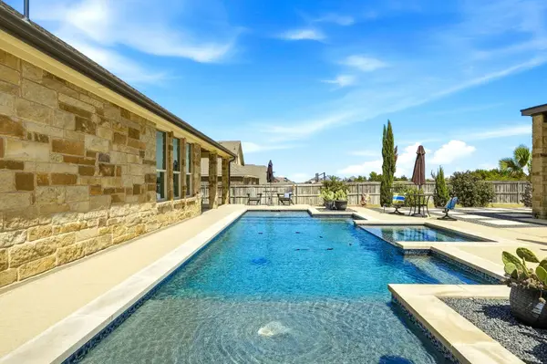 1741 Meadow Crest DR, Salado, TX 76571
