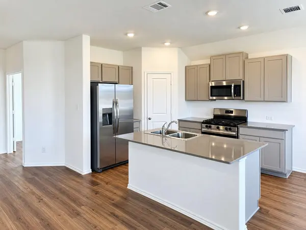 260 Gresham, Kyle, TX 78640