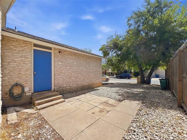 1012 Fieldwood DR #A, Austin, TX 78758
