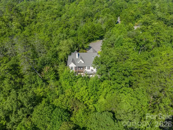 224 Highland HTS, Lake Lure, NC 28746