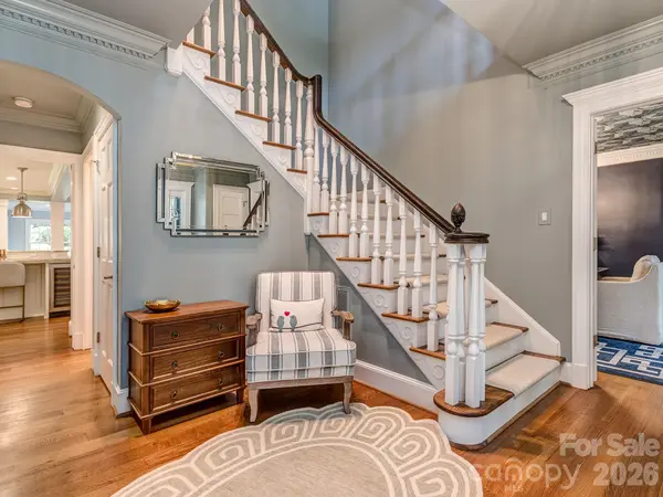 5307 Mirabell RD, Charlotte, NC 28226