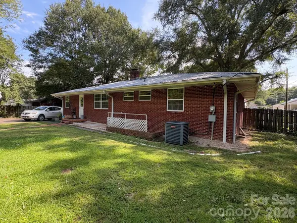 818 Hillcrest AVE, Gastonia, NC 28052