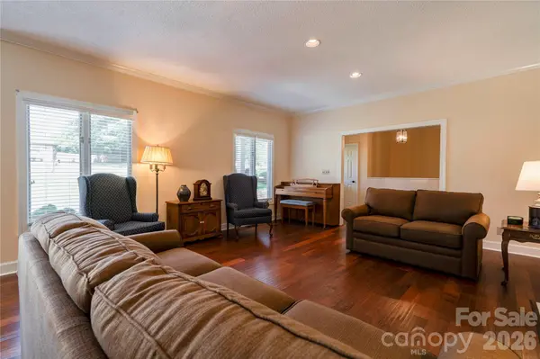 1808 Arbor Way DR, Shelby, NC 28150