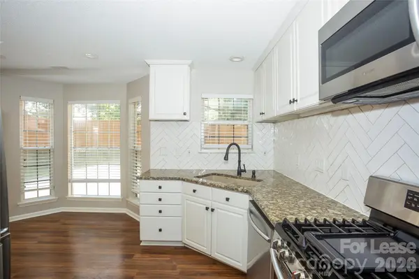 2915 Canary CT, Charlotte, NC 28269
