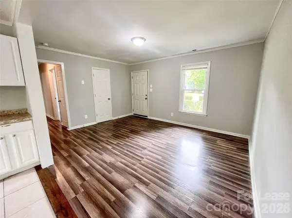 6525 Mcbride ST, Charlotte, NC 28215