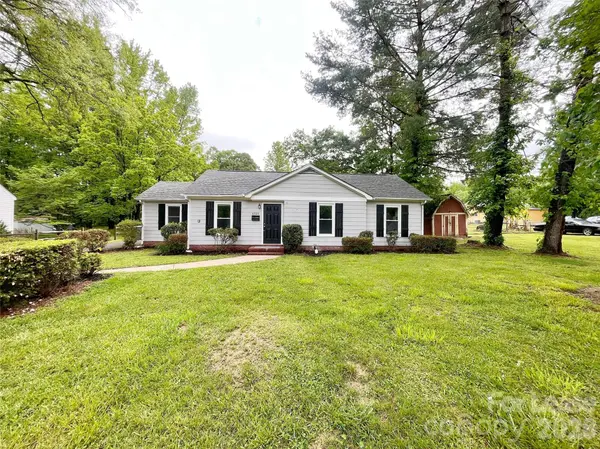 6525 Mcbride ST, Charlotte, NC 28215