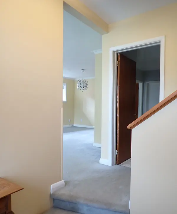 56 Perivale CRES #Front, Toronto E09, ON M1J 2C3