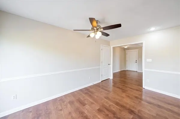 805 SW Bobcat ST, Oak Grove, MO 64075