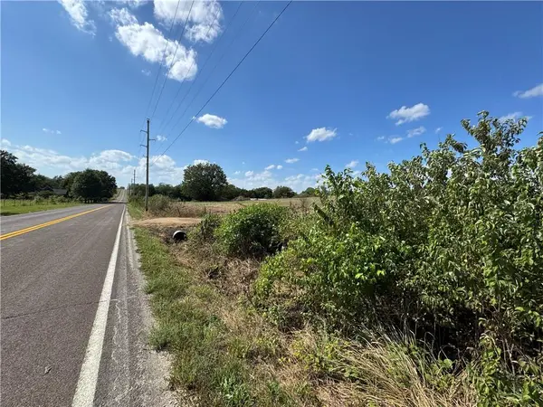 8 Acres M/L NE 82nd ST, Topeka, KS 66617