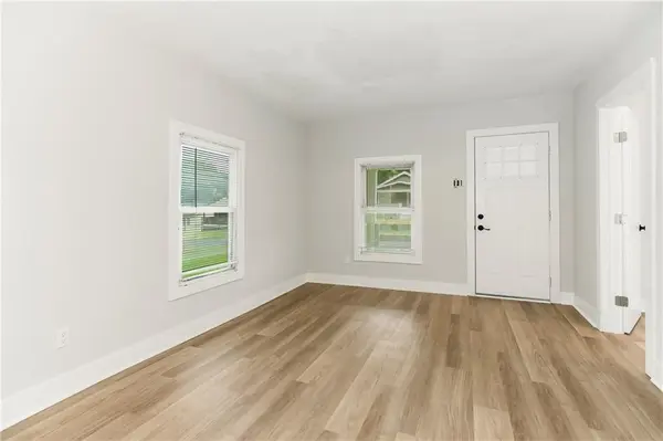 3911 Myrtle AVE, Kansas City, MO 64130