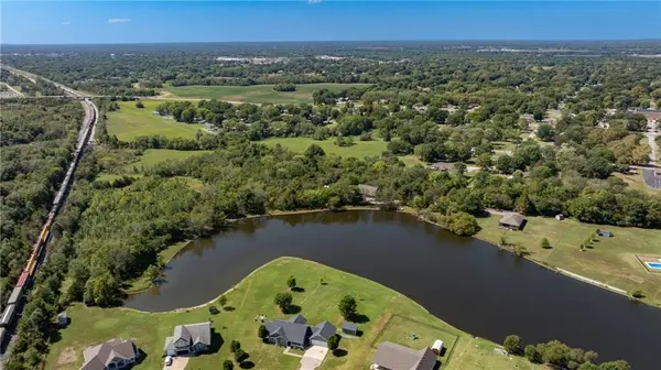 502 E Leighton ST, Frontenac, KS 66763