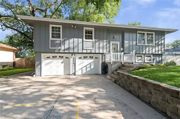 11618 W 69th ST, Shawnee, KS 66203